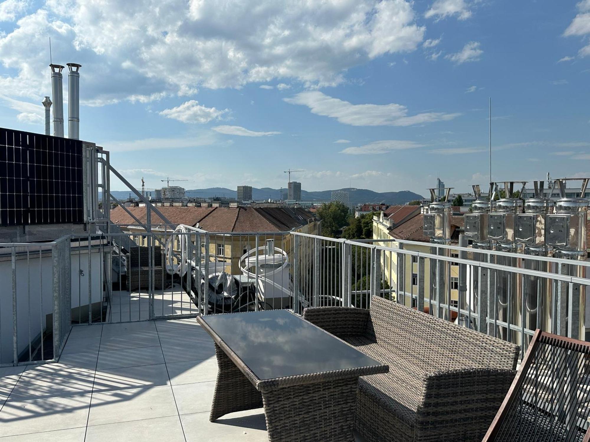 Apartment Feelhome-dachterrasse-4 Gaeste-wifi-smarttv *