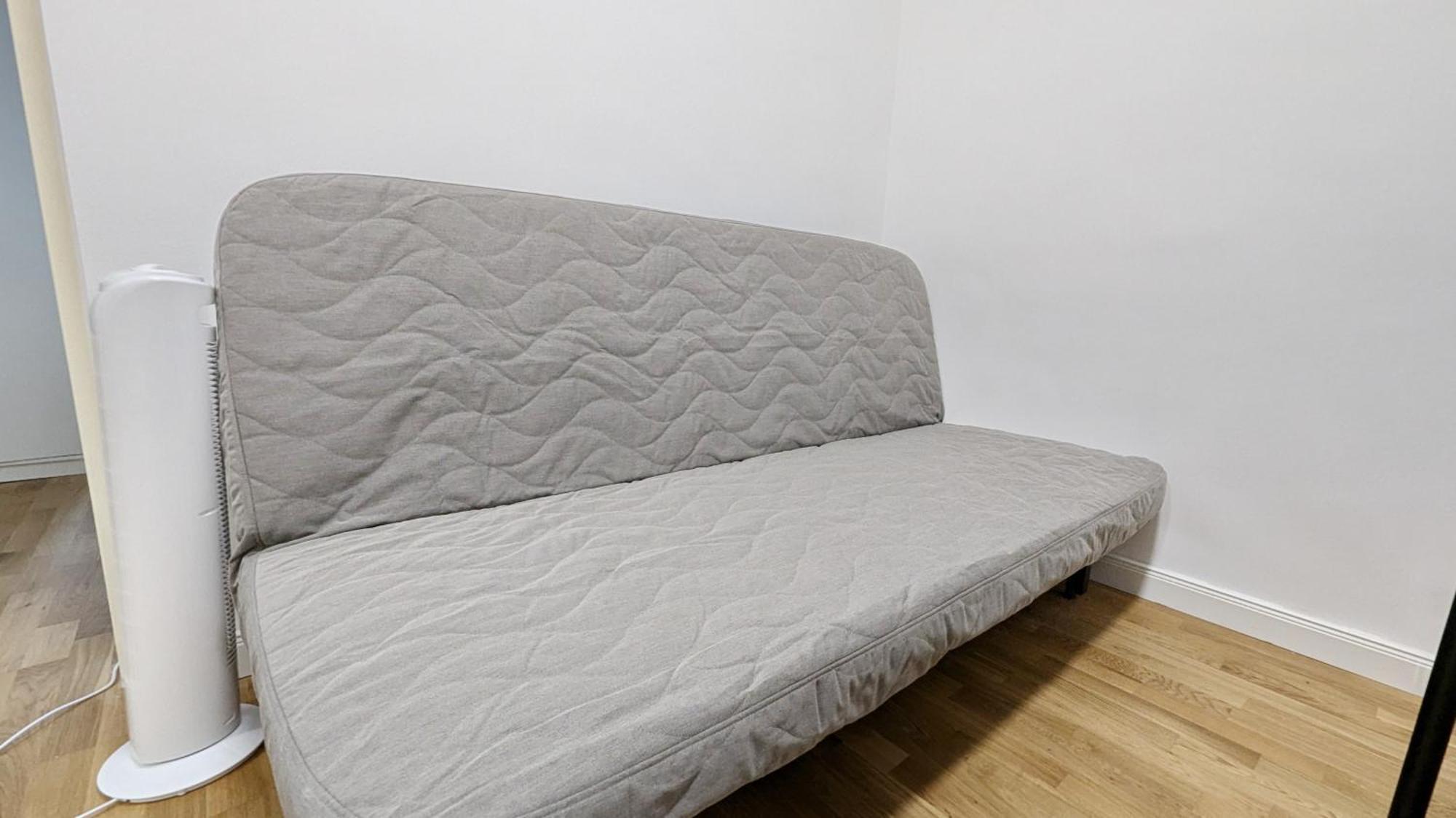 Apartment Spacious In A Lively Area *