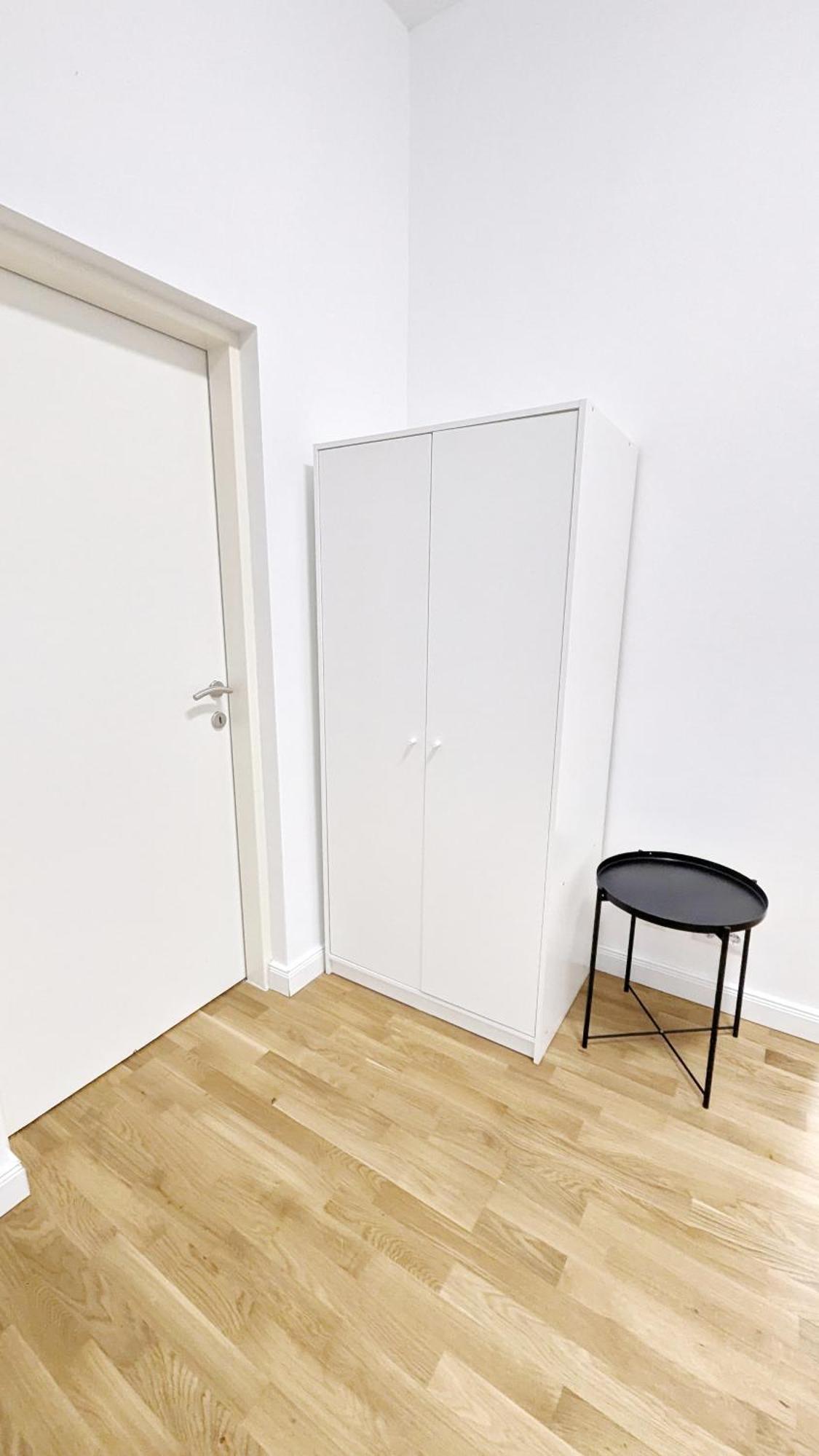 Spacious In A Lively Area Apartment Wien