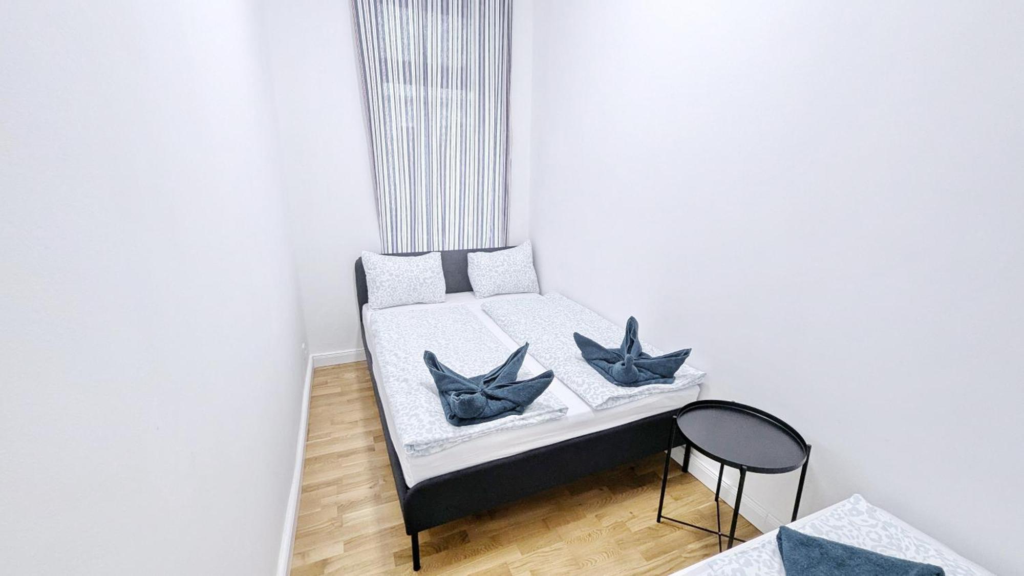 Spacious In A Lively Area *