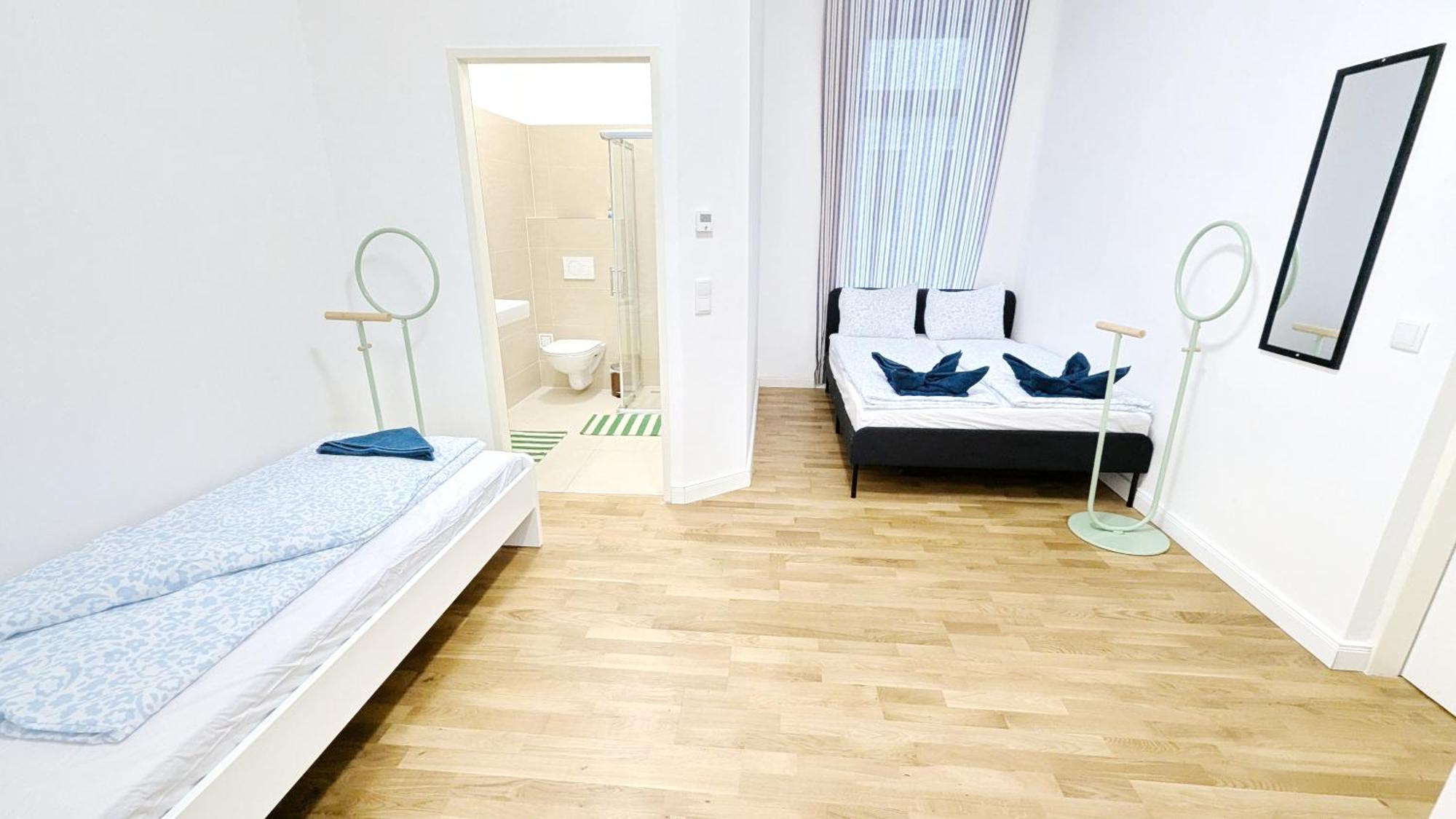 Spacious In A Lively Area Apartment