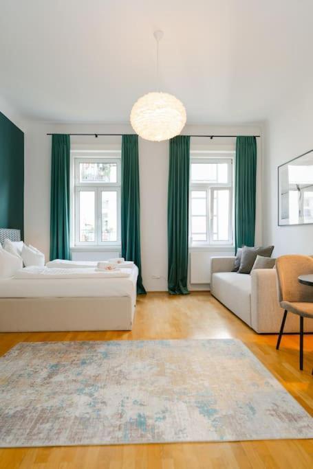 Apartment Classy In Josefstadt Perfect For 4-6 *