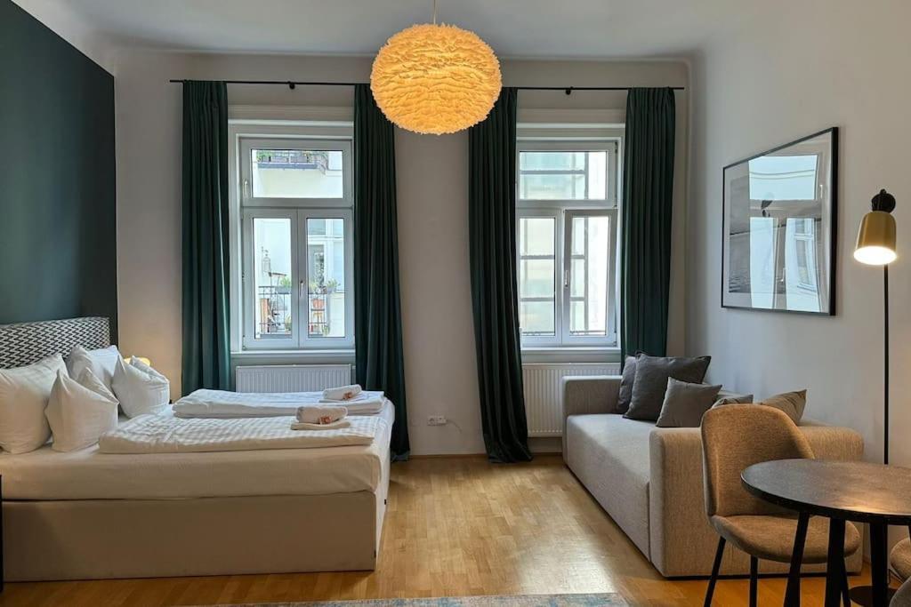 Classy In Josefstadt Perfect For 4-6 *