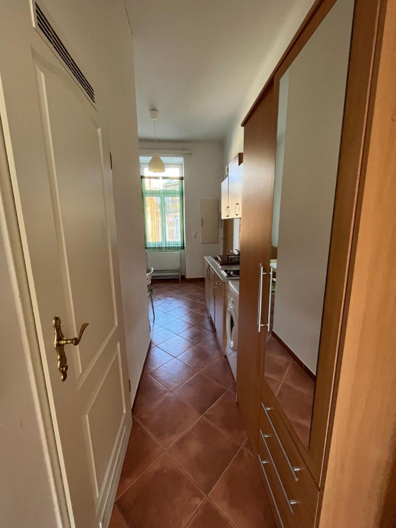 Messe-wien Luminous Flat Apartment *