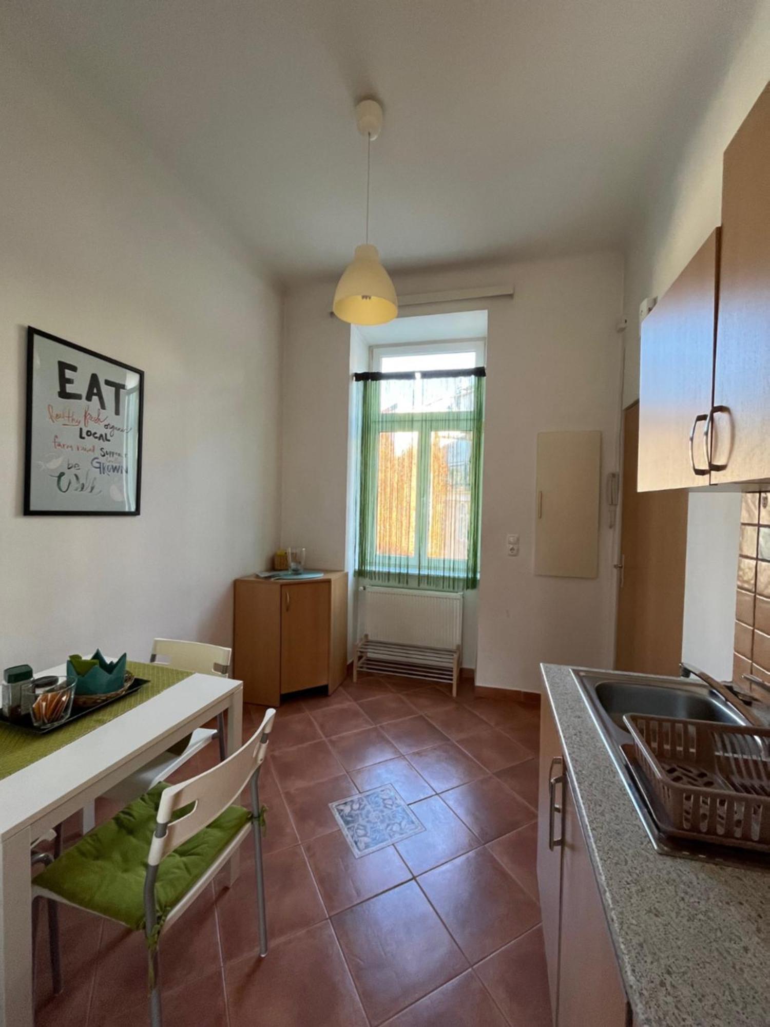Messe-wien Luminous Flat Apartment *