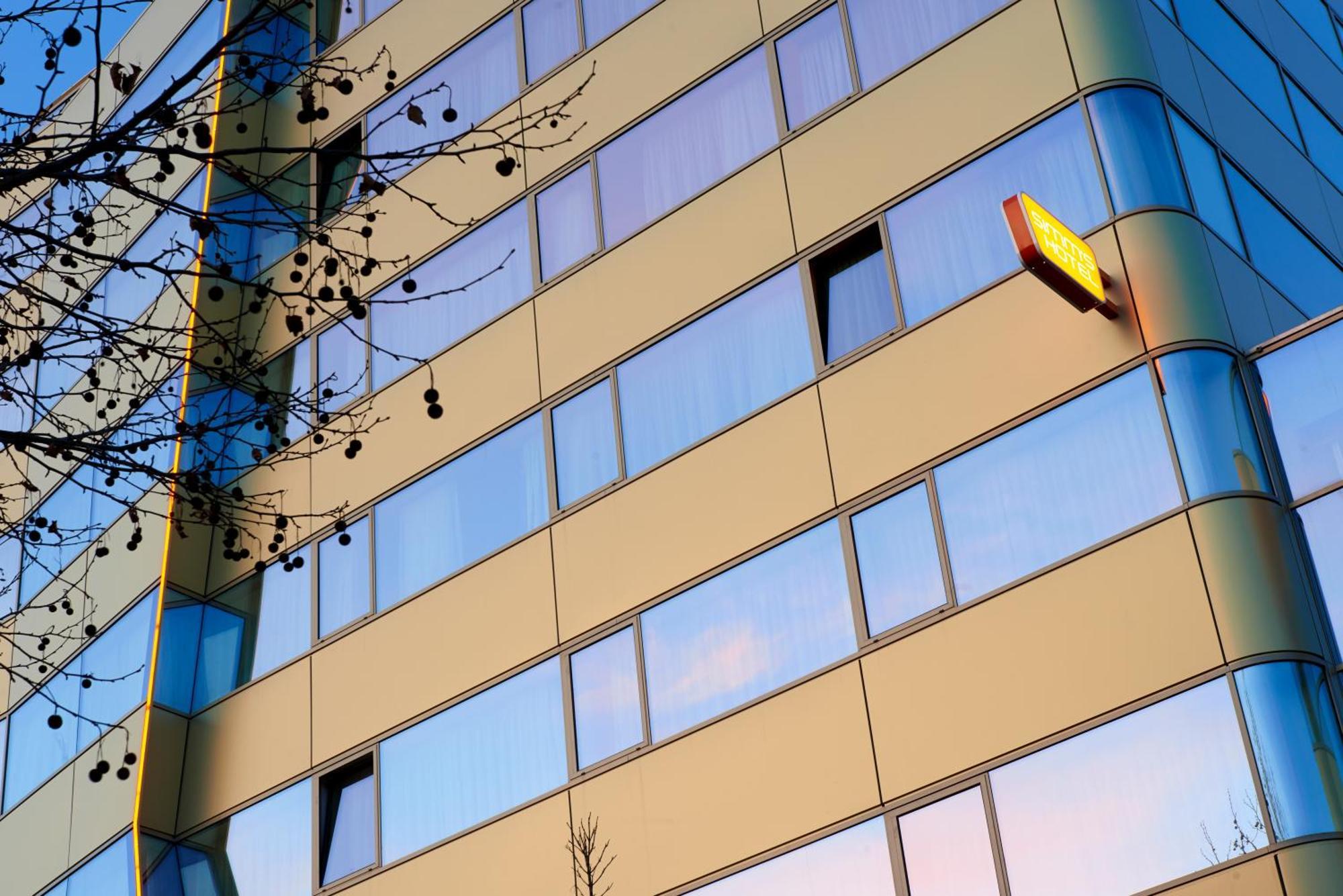 Simm's - Cityhotel Next To Metro U3 4* Vienna