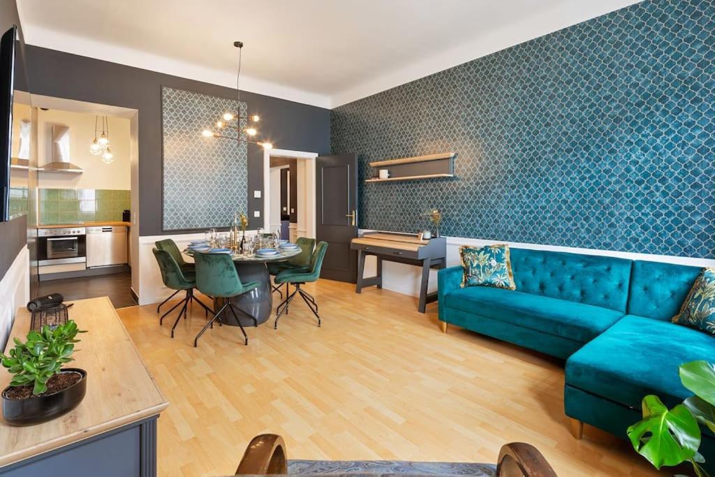 Anthrazit Oasis Near Center Shoppingstreet 3 Apartment