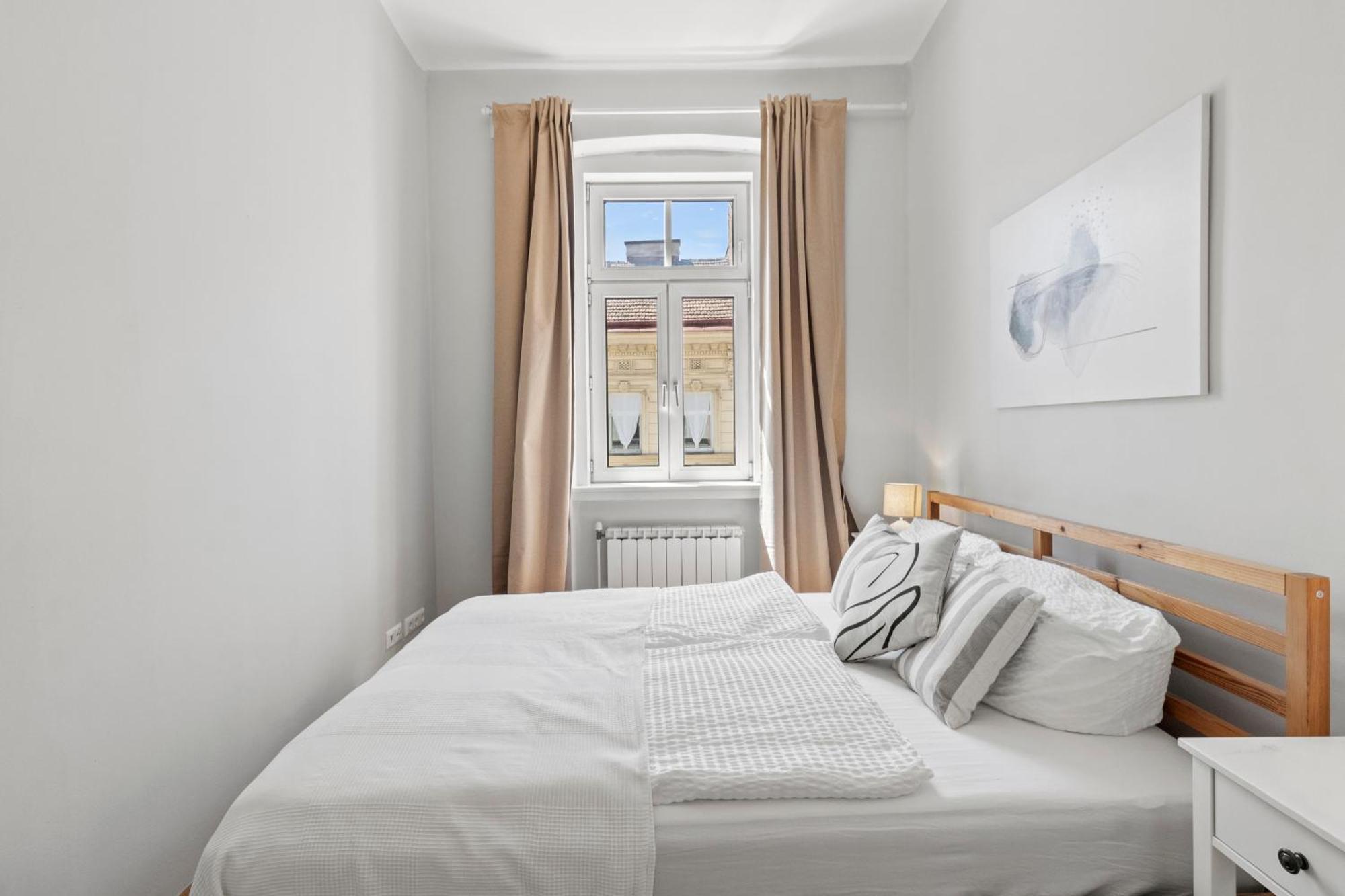 Chic - Near U3 Metro Apartment