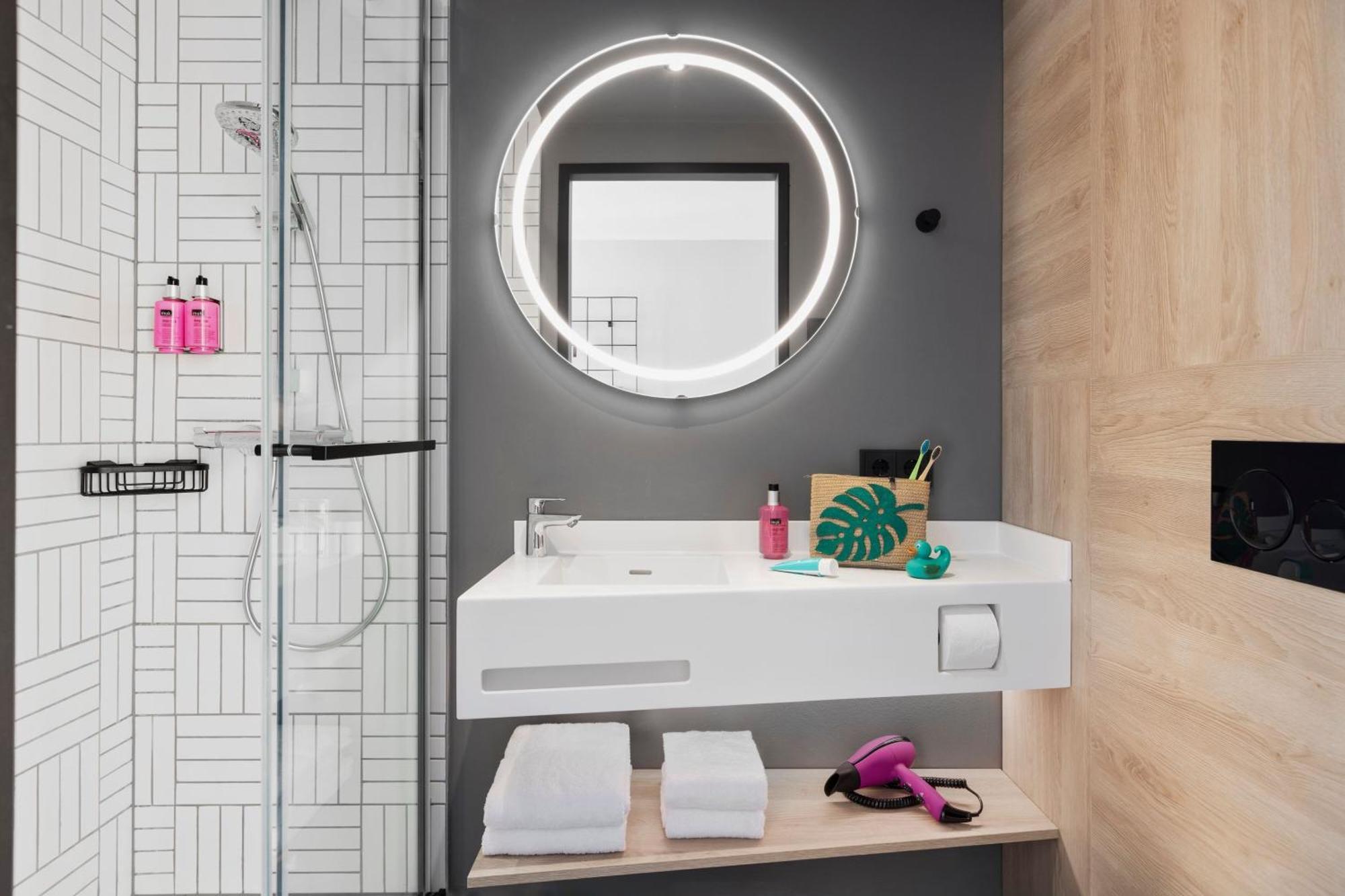 Hotel Moxy East *