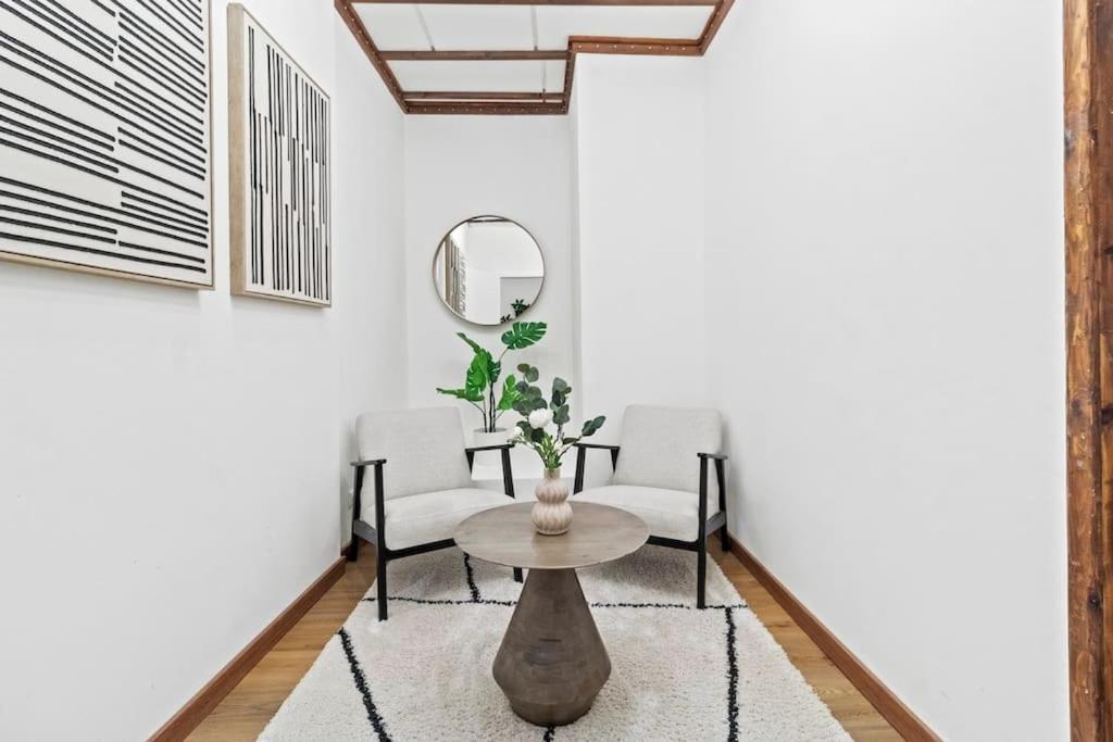 Spacious Modern I Apartment