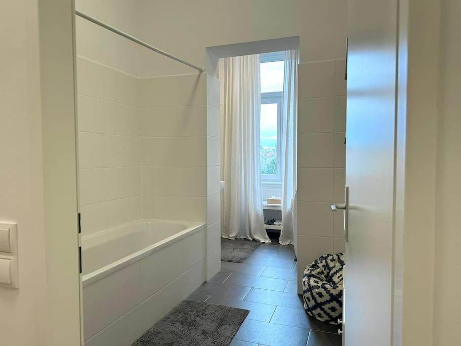 Beautiful Location Apartment