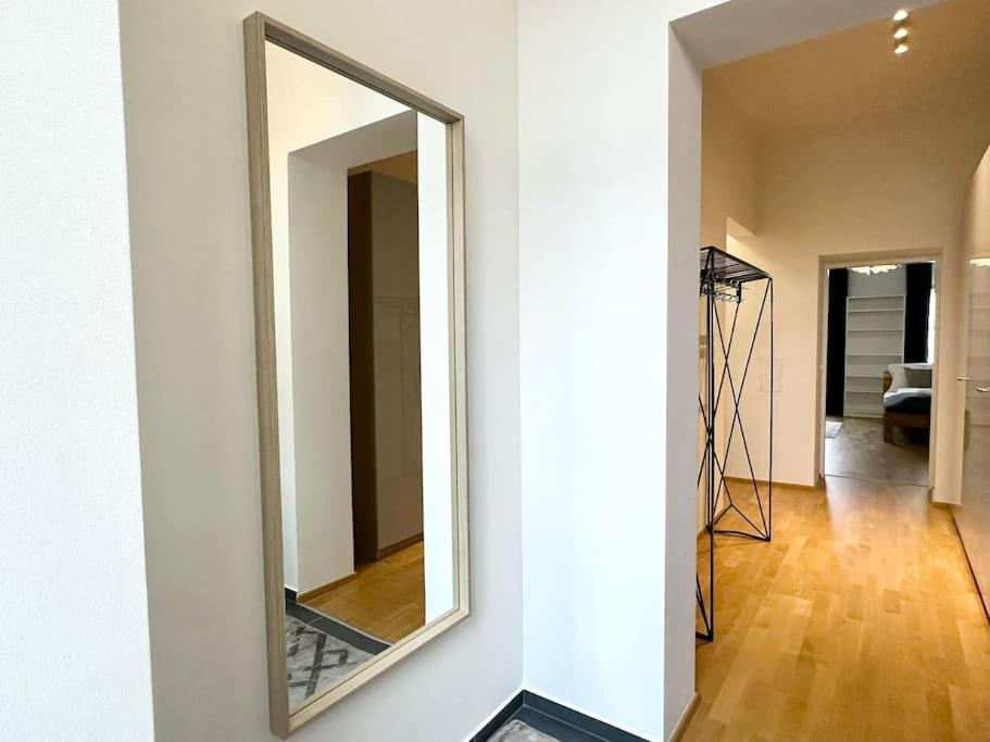 Apartment Beautiful Location *