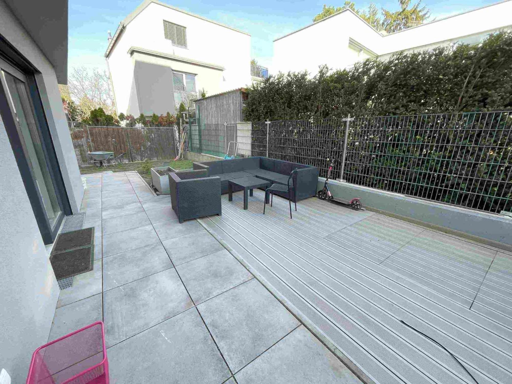 Garden *