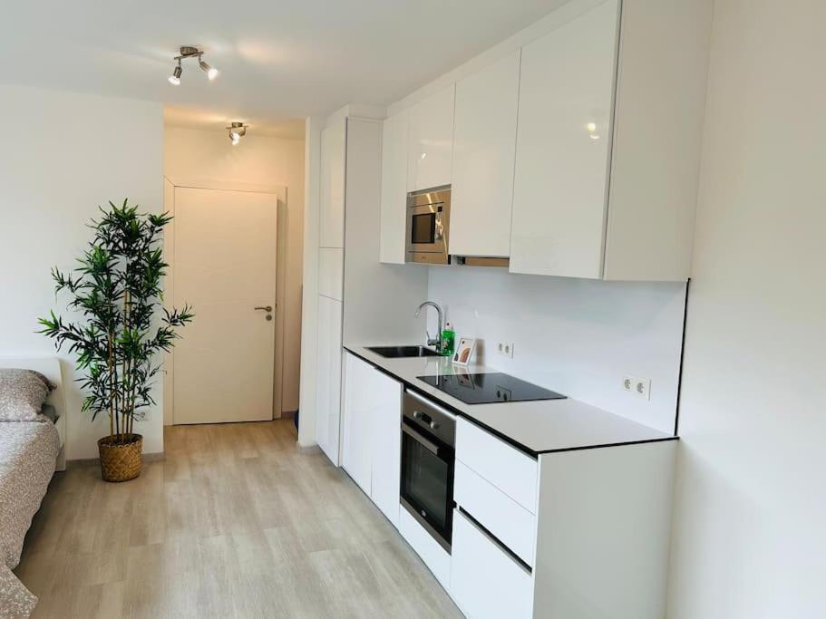 Stylish Modern Flat With Garden Appartamento *