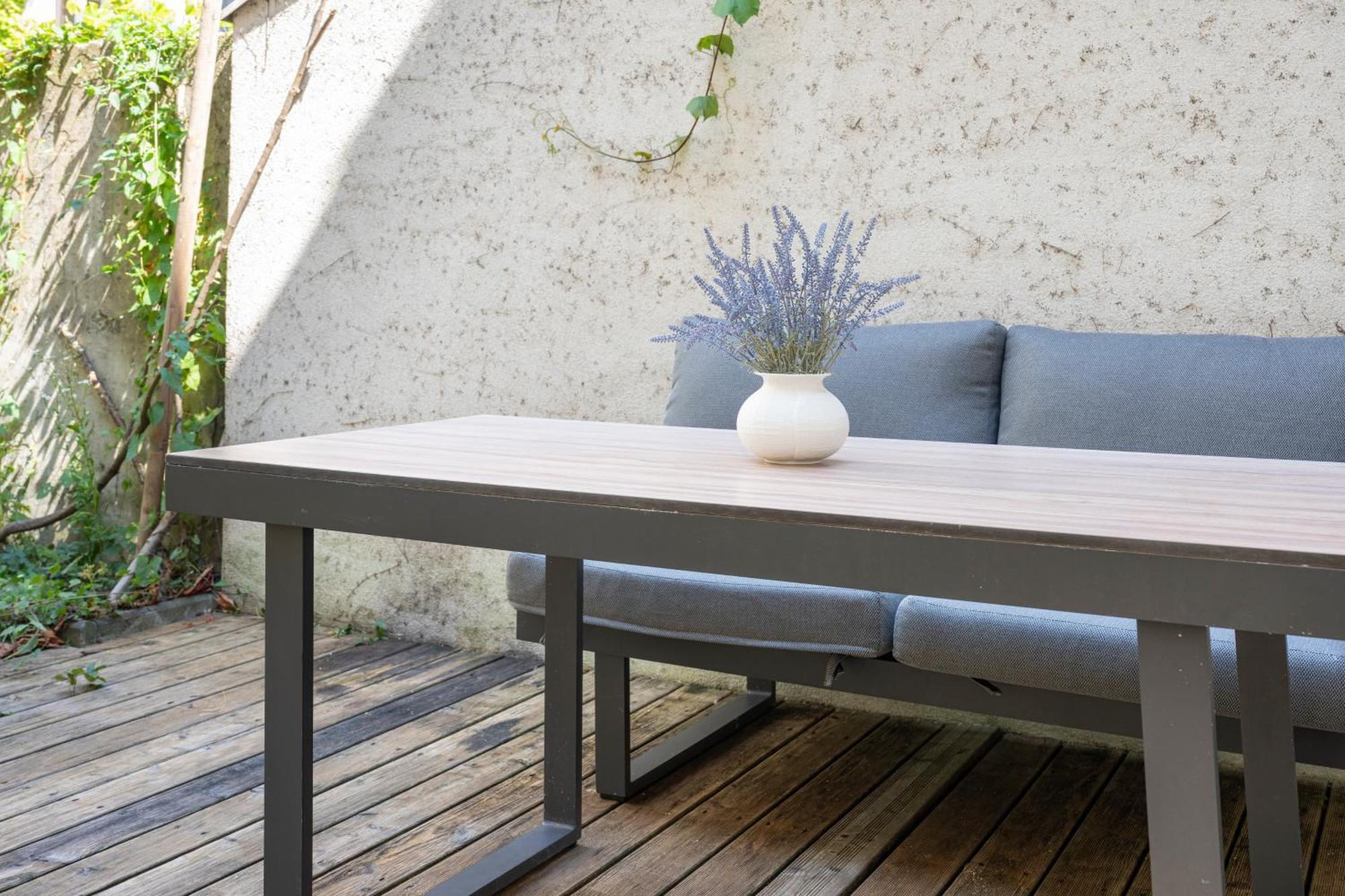 Gemuetliches, Ruhiges - 90m2 Mit Garten Und Terrasse Wien