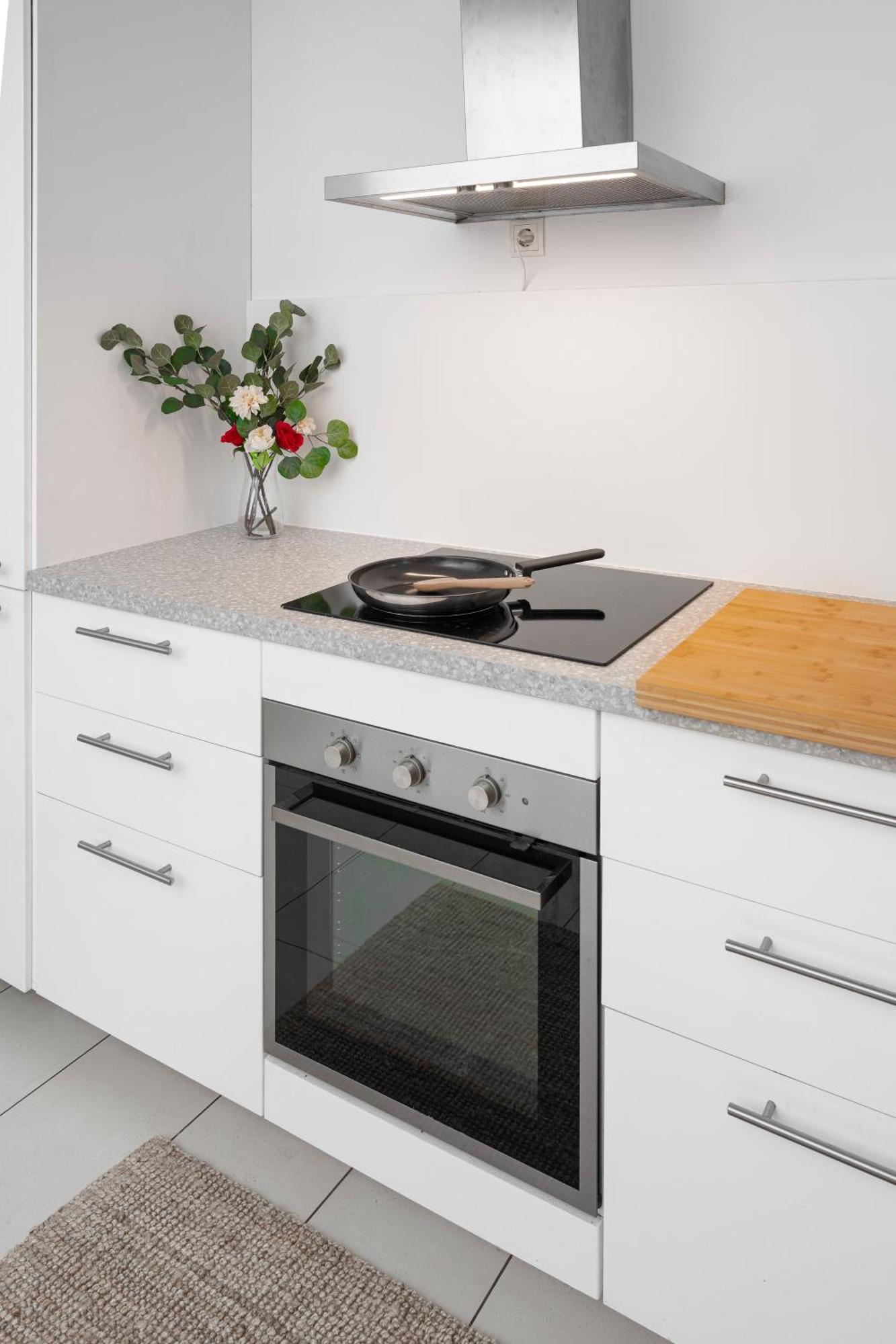 Gemuetliches, Ruhiges - 90m2 Mit Garten Und Terrasse Apartment Wien