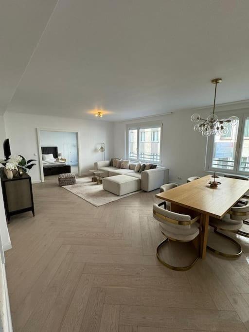 Luxury Living First District Apartment Vienna