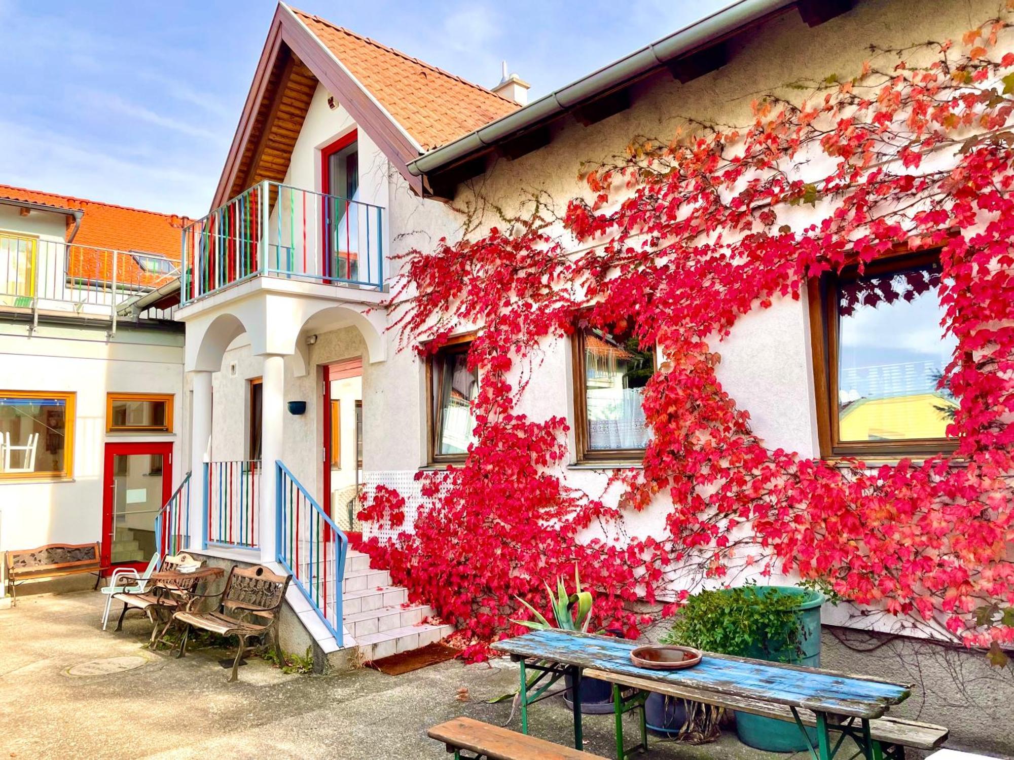 Gaestezimmer Rothneusiedl