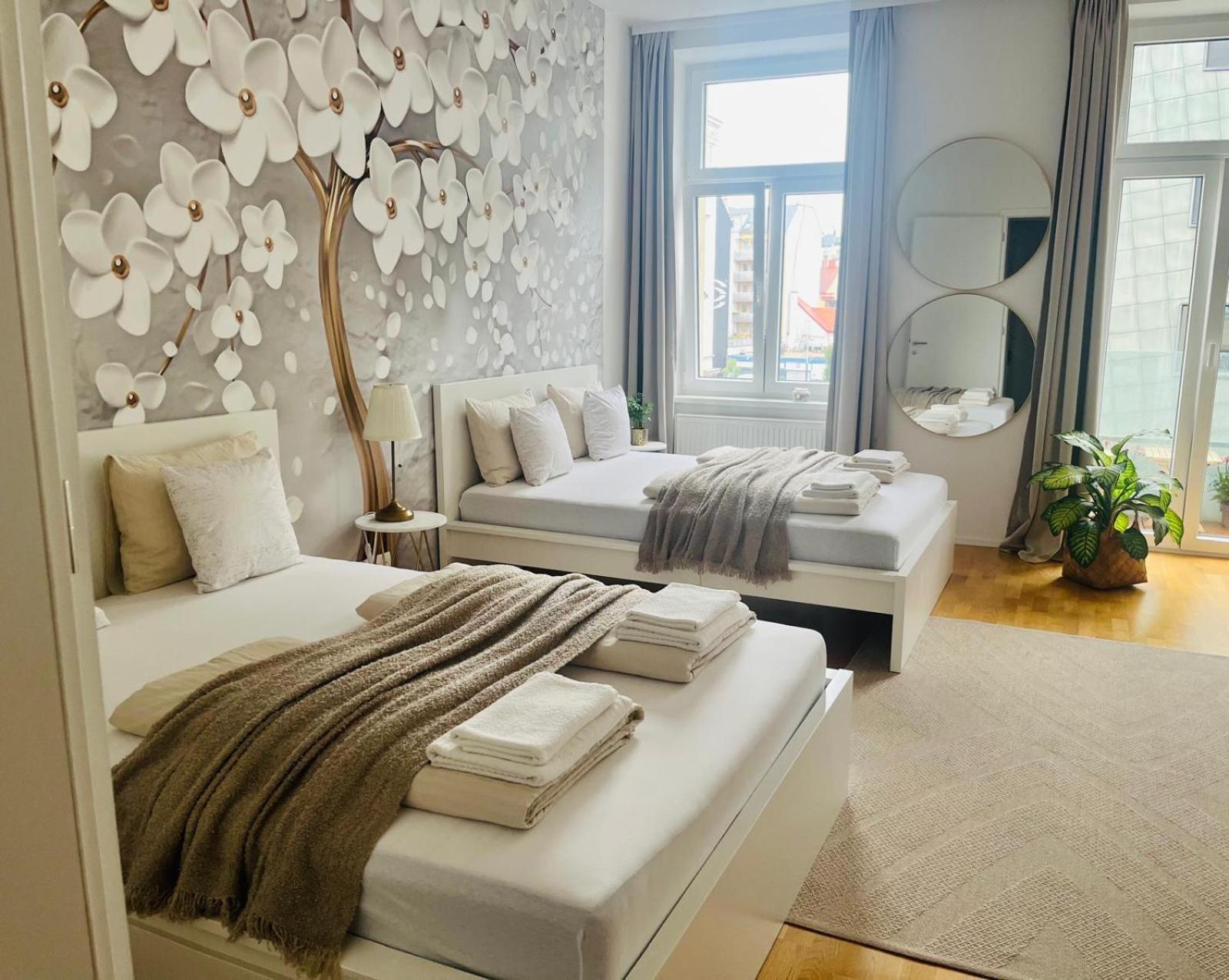 Zentrales Mit Balkon Vienna