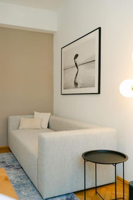 Apartment Homey 5 Min To Belvedere *