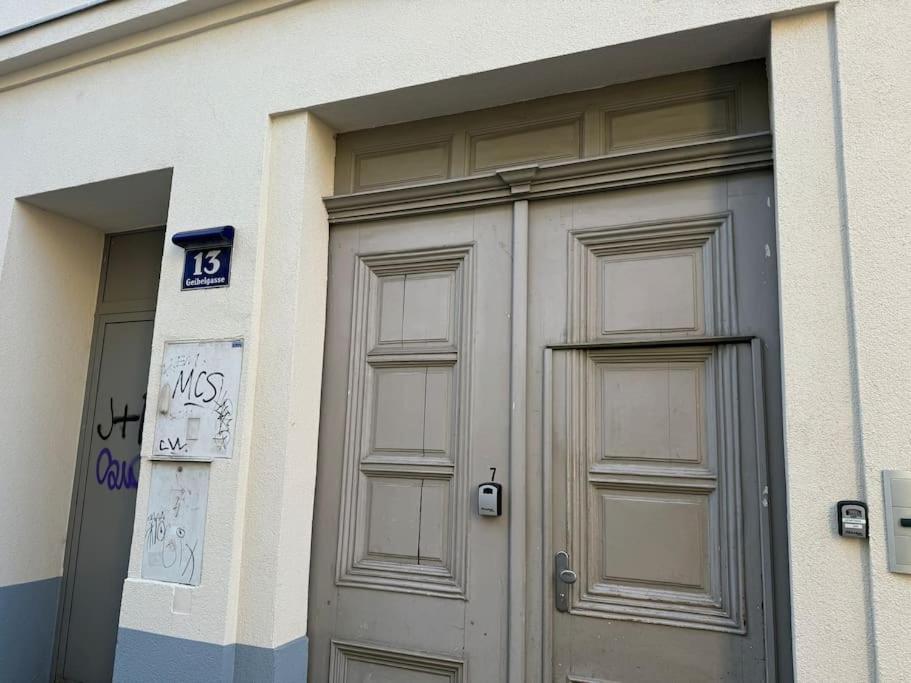 Fuer 3 Beim Westbahnhof Apartment Vienna