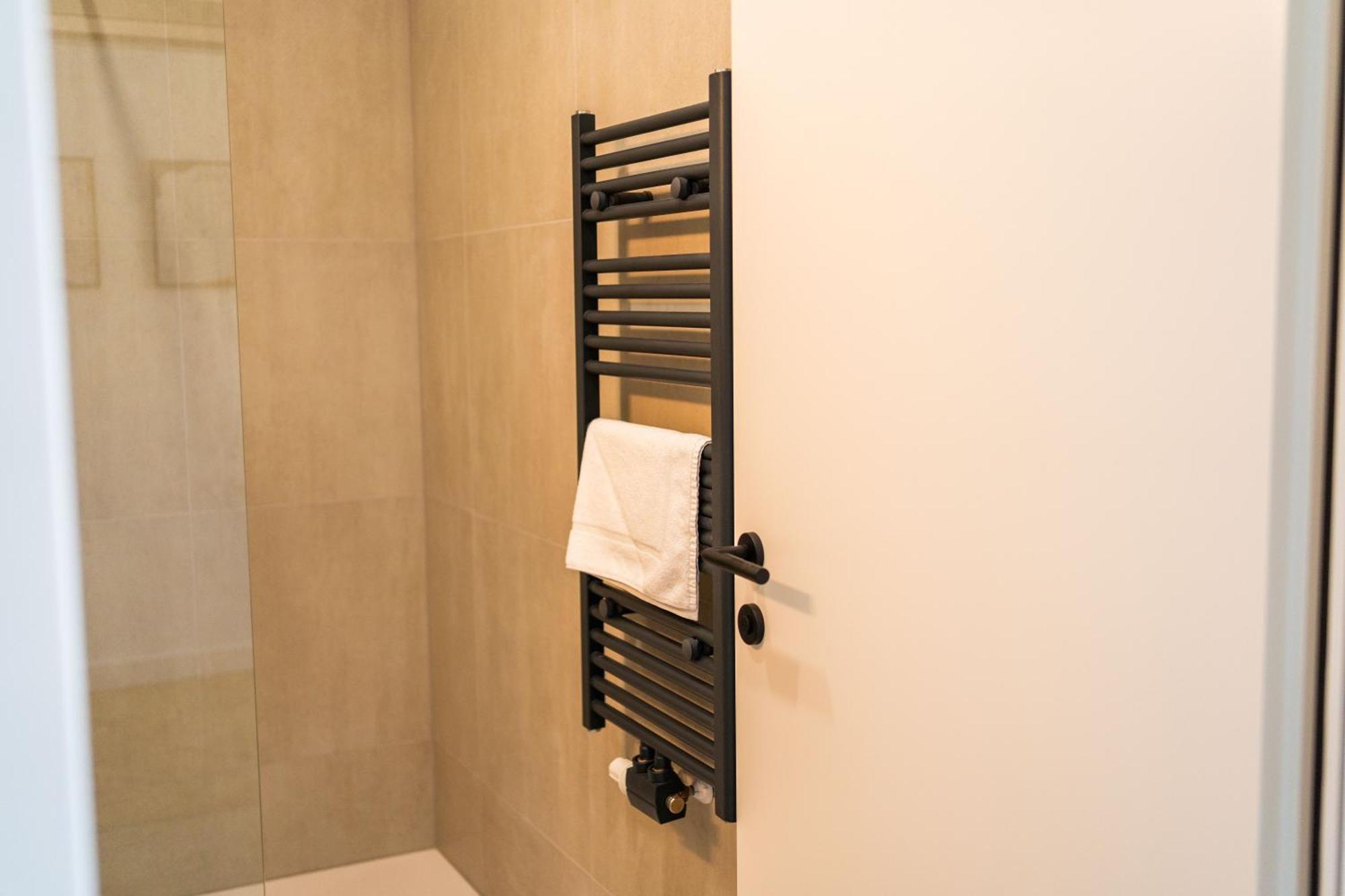 Myflat - Bright Near Station * Viena
