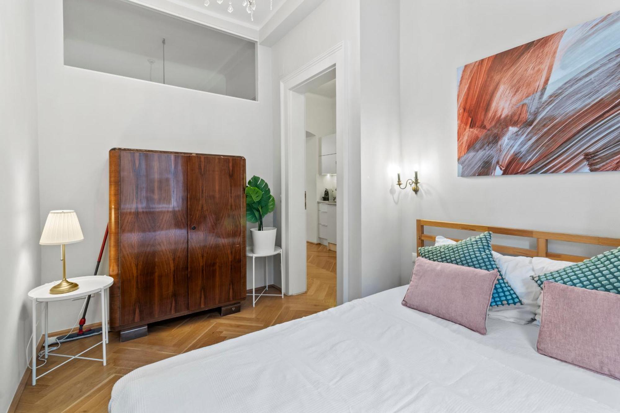 Apartment Chic - Near U3 Metro