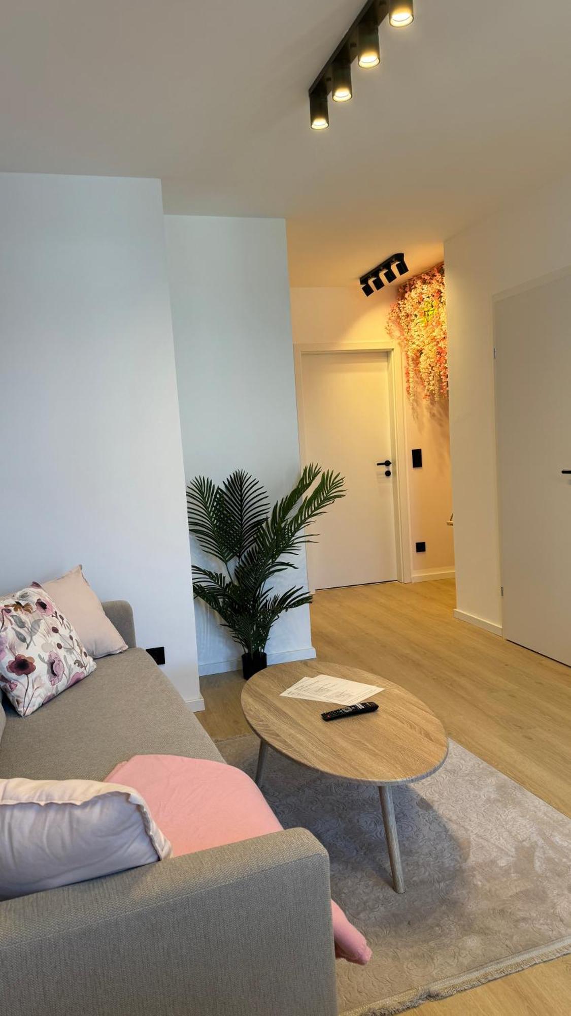 Si - Smart Apartment *