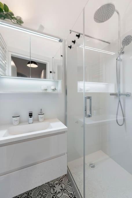 Spacious & Elegant 3 Bedroom Apartamento Viena