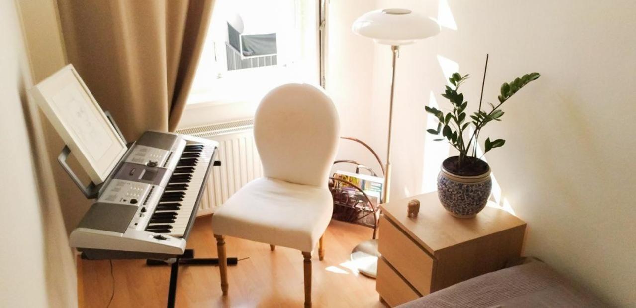 'mozart' In A Shared Vienna