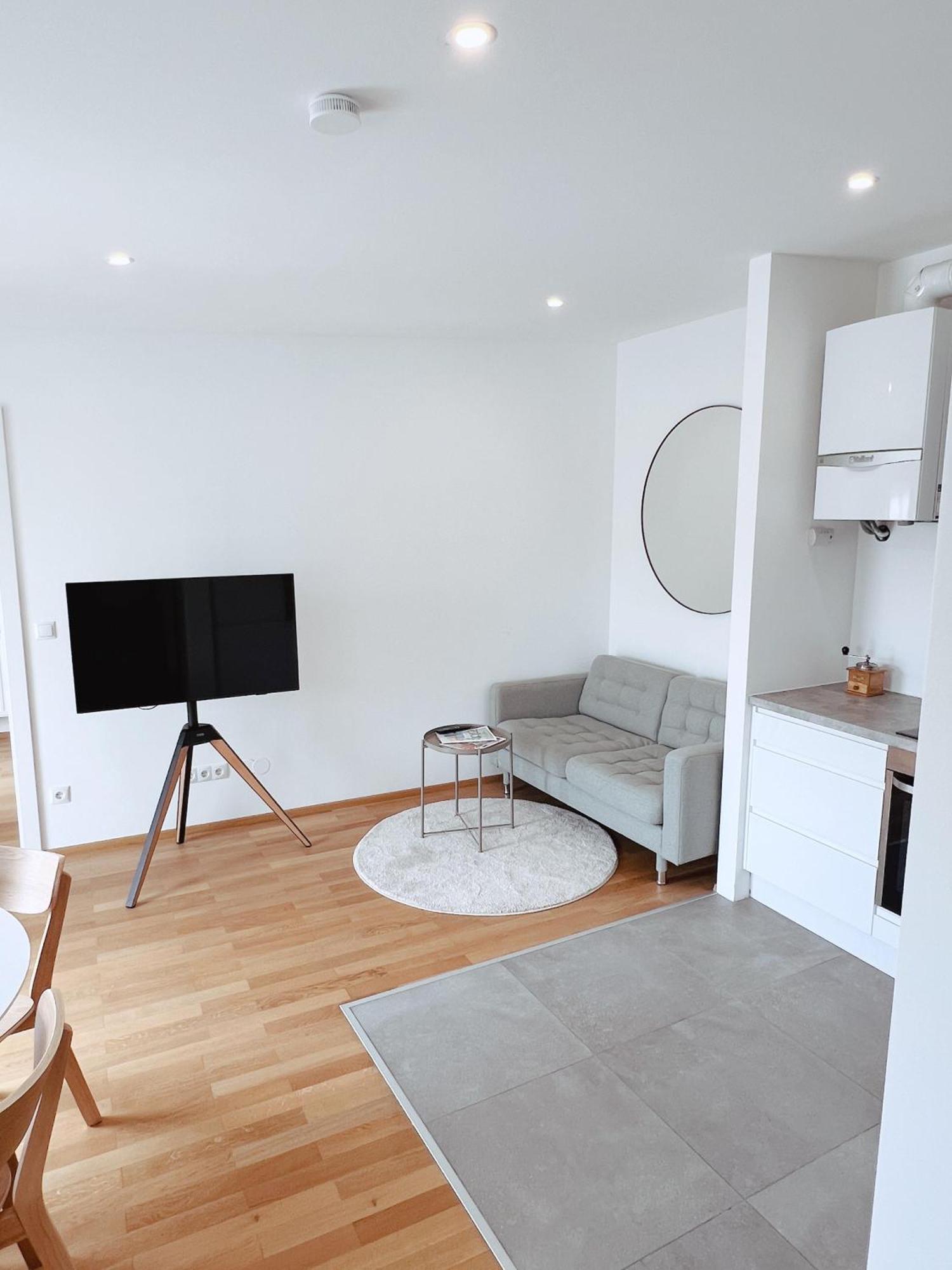 Brunnenmarkt Balcony Apartment Wien