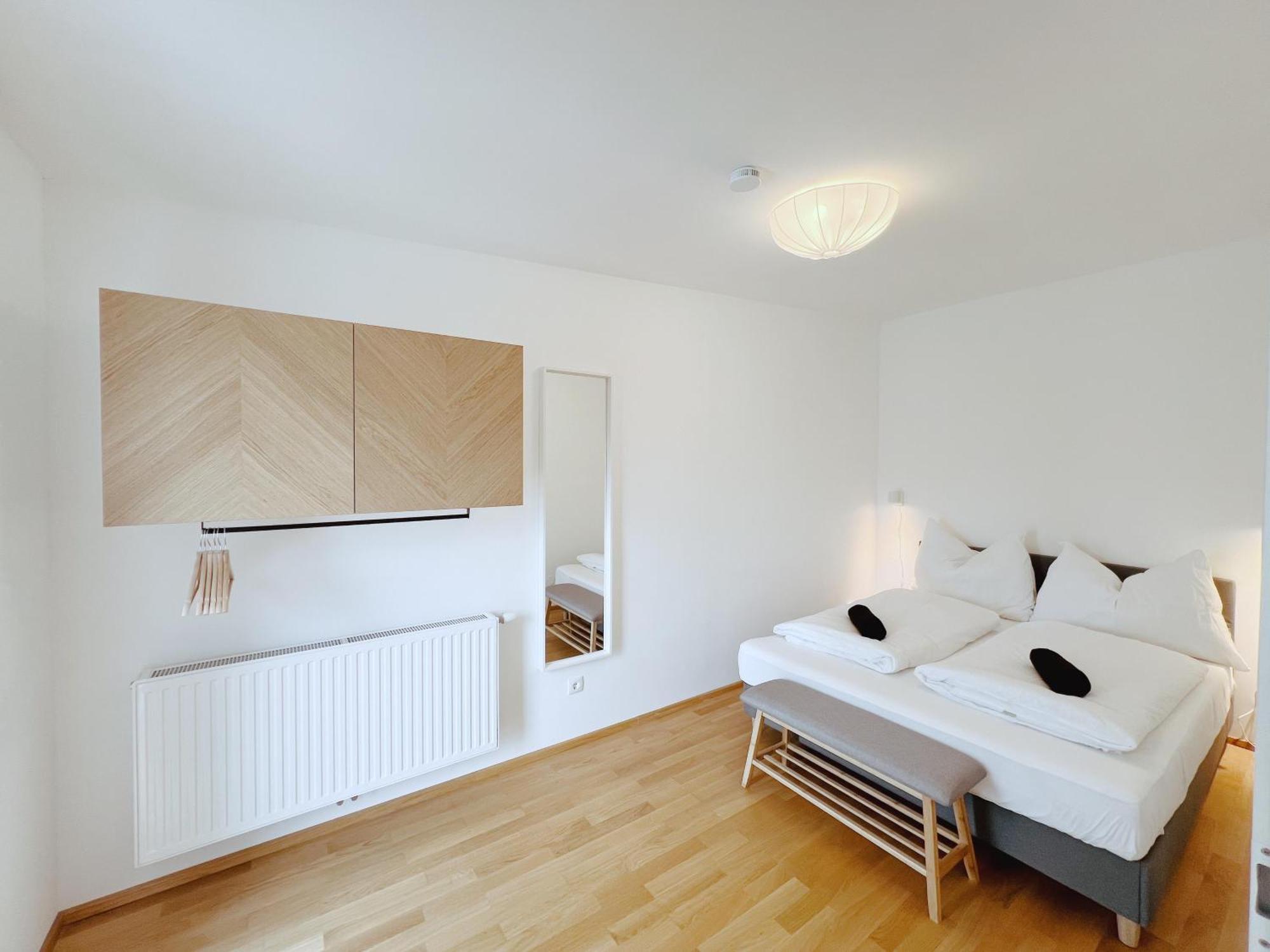 Brunnenmarkt Balcony Apartment *