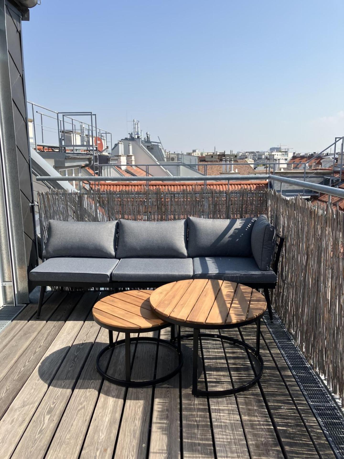 Blackriver Loft Mit Gratis Parkplatz Nahe Schoenbrunn Und U6 *