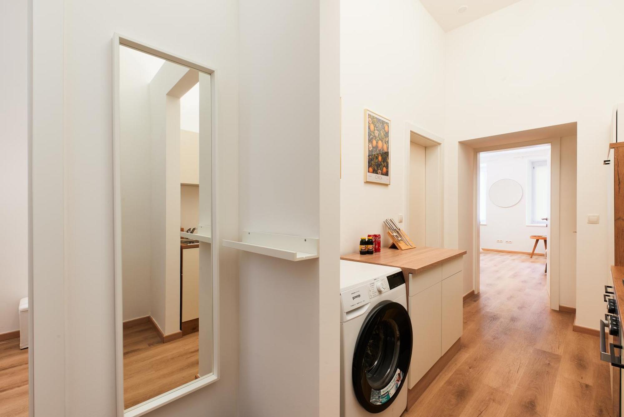 Malixa - In The Heart Of Next To Metro Apartment Wien
