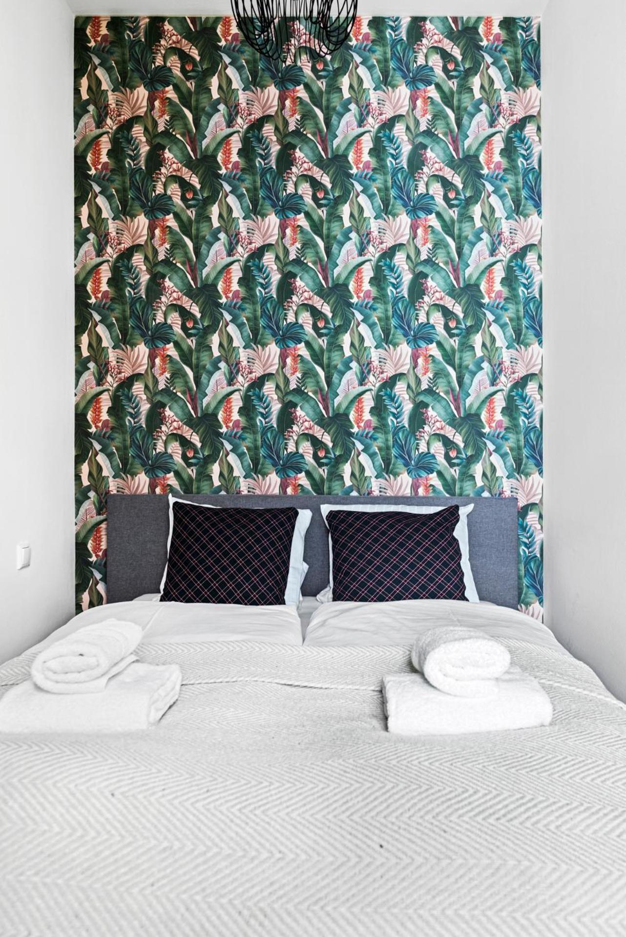 Cozy, Generous - 10 Min To City-centre - Contactless 24h Check-in Apartment