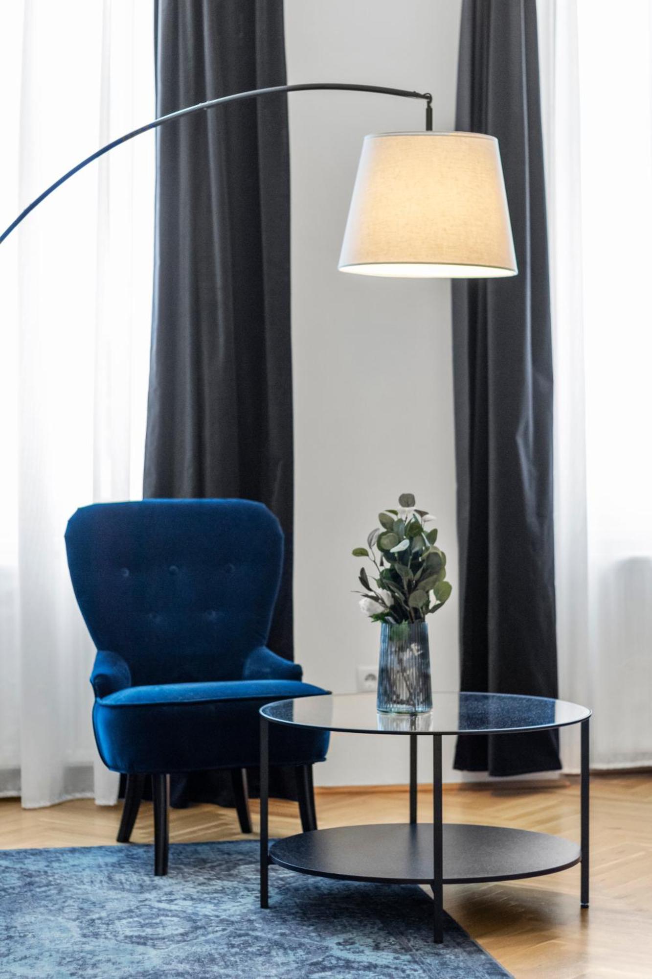 Balcony Apartment, 4 Min To U3 Zipperer Strasse Apartamento *
