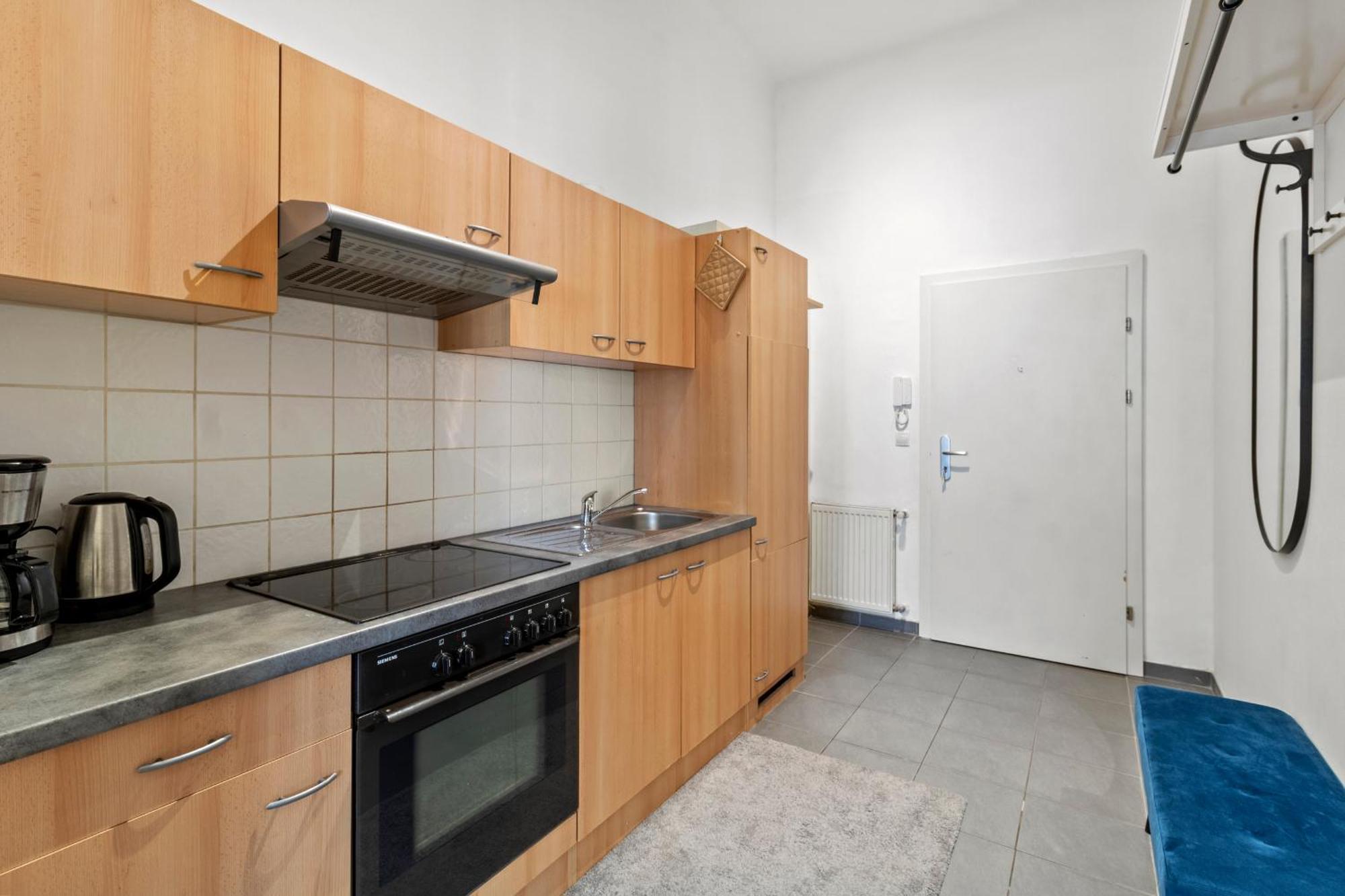 Balcony Apartment, 4 Min To U3 Zipperer Strasse Apartamento *