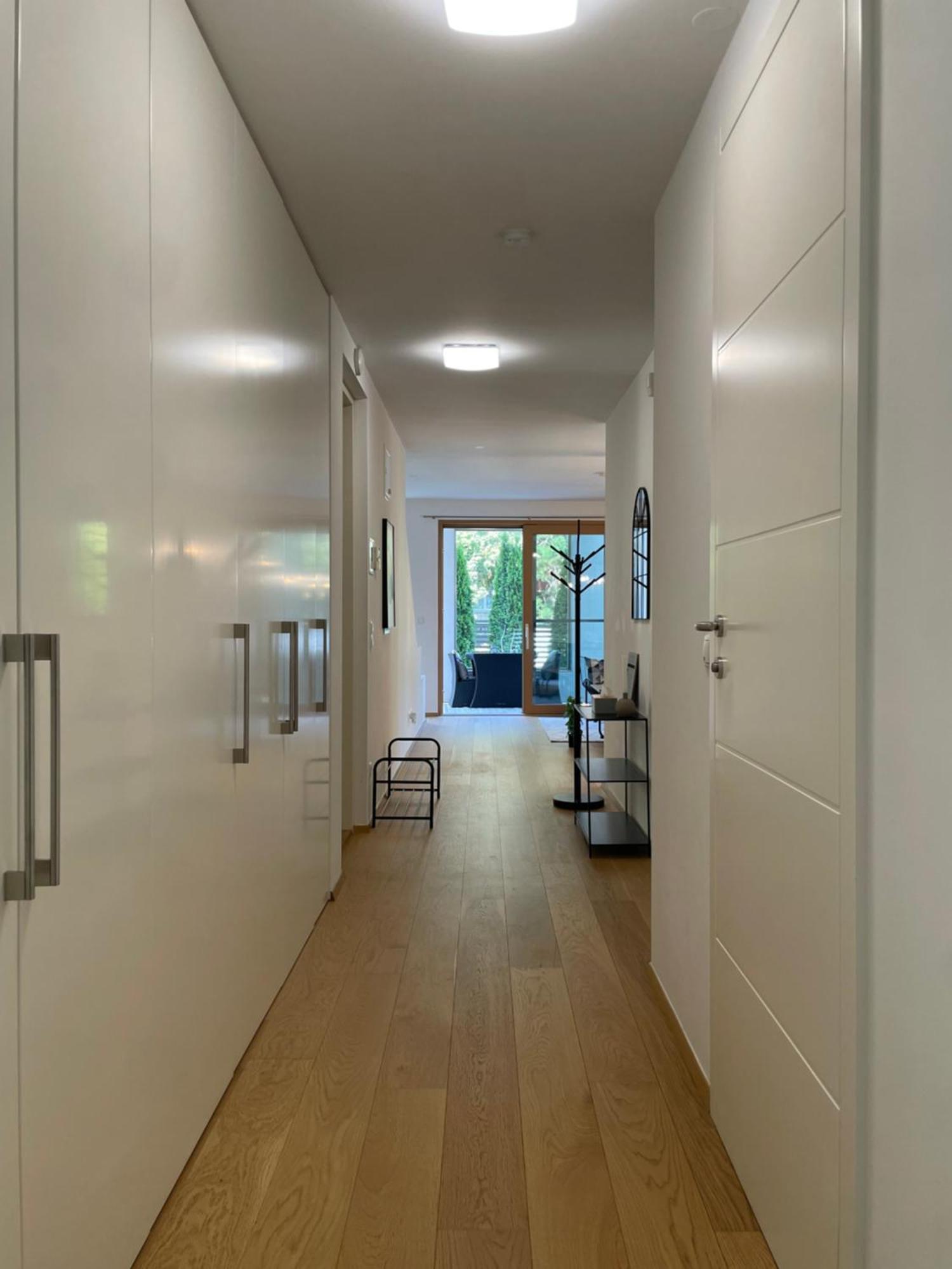 Roterd Residence, & Green, Parking Lot Apartment *
