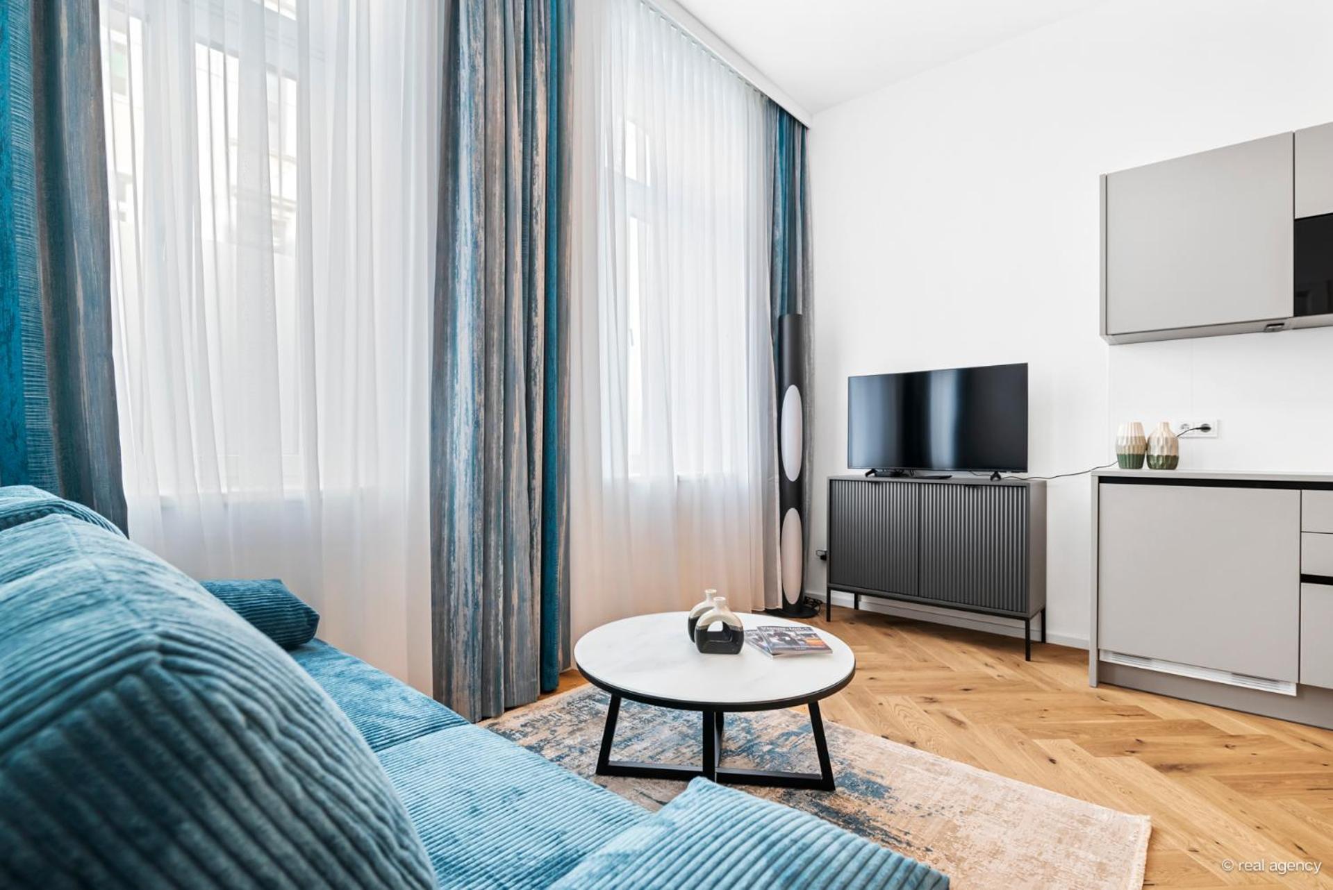 Easy Flat Hernals * Vienna