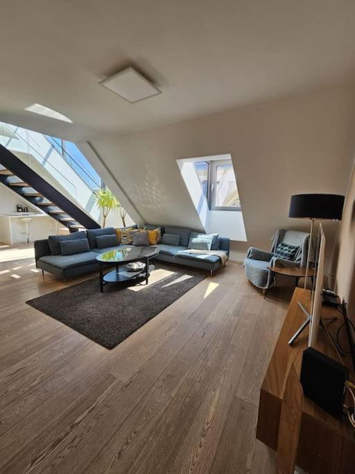 Central Penthouse Apartment
