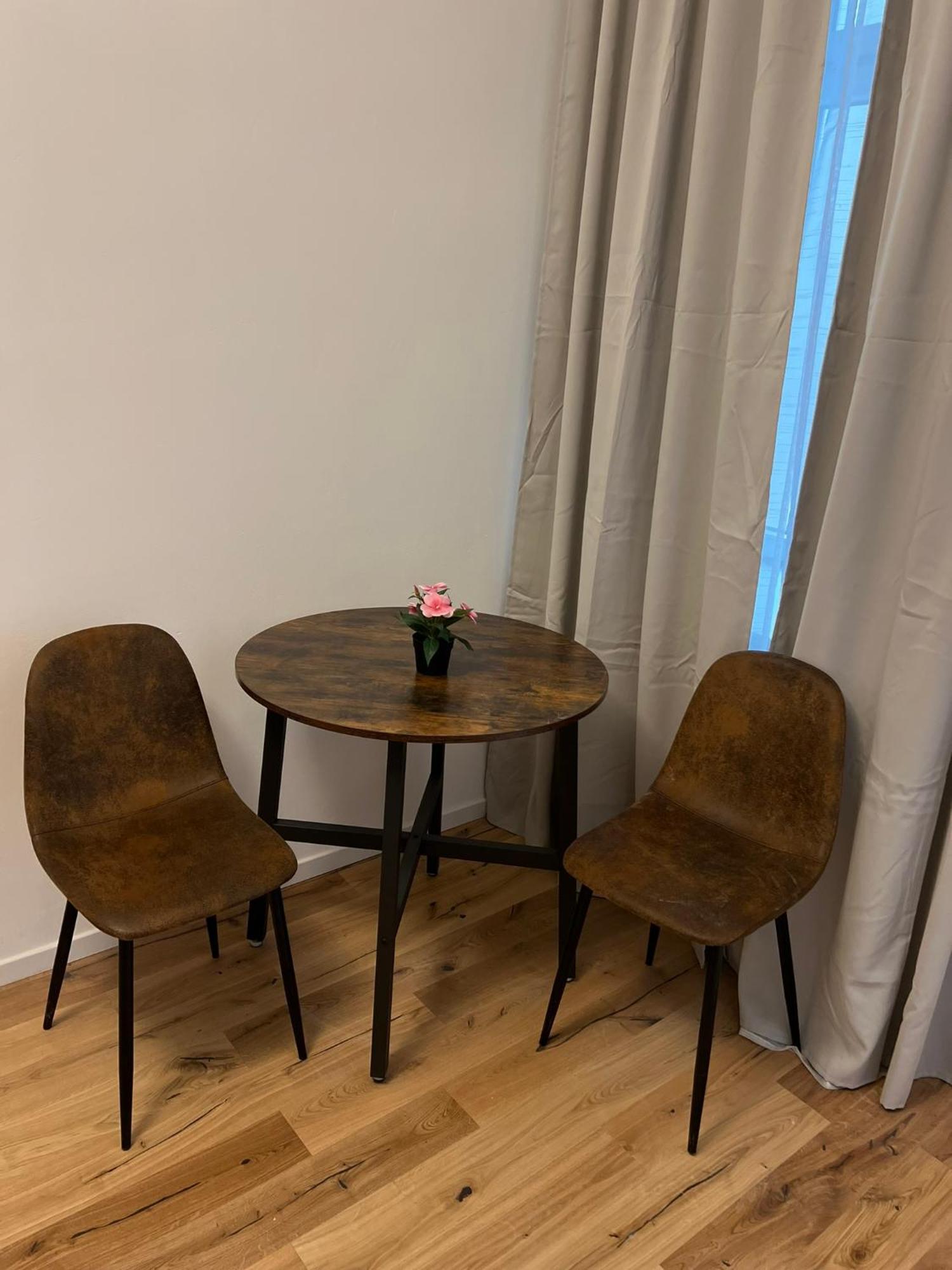 Flat C * Viena