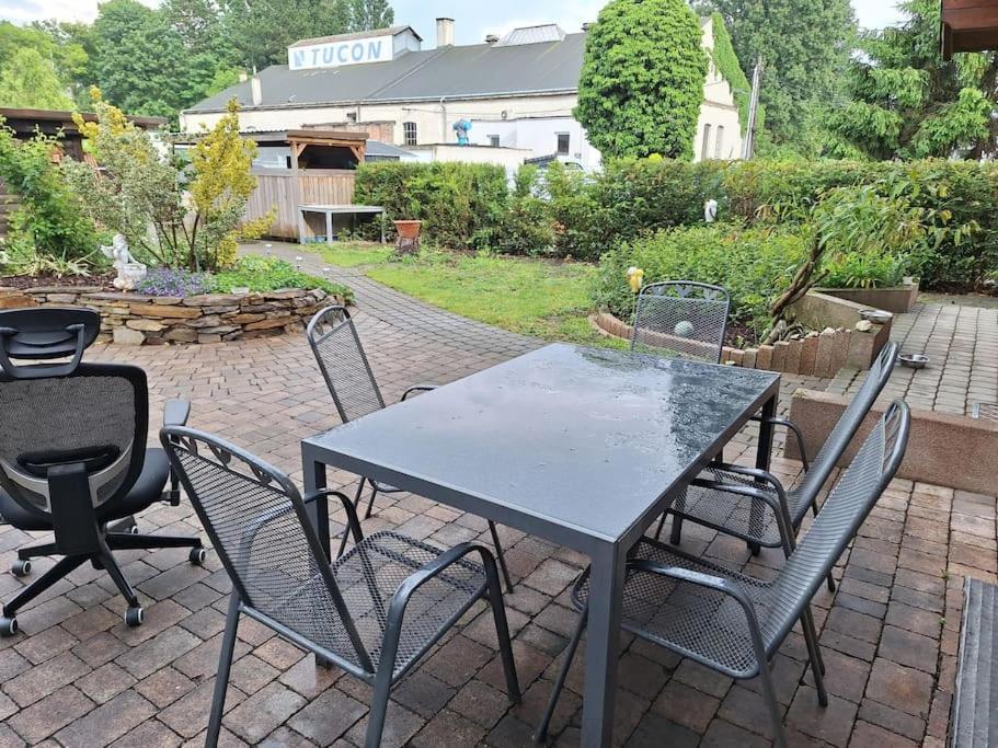 Gartenhaus Am Stadtrand Von Mit Parkplatz Ferienhaus *
