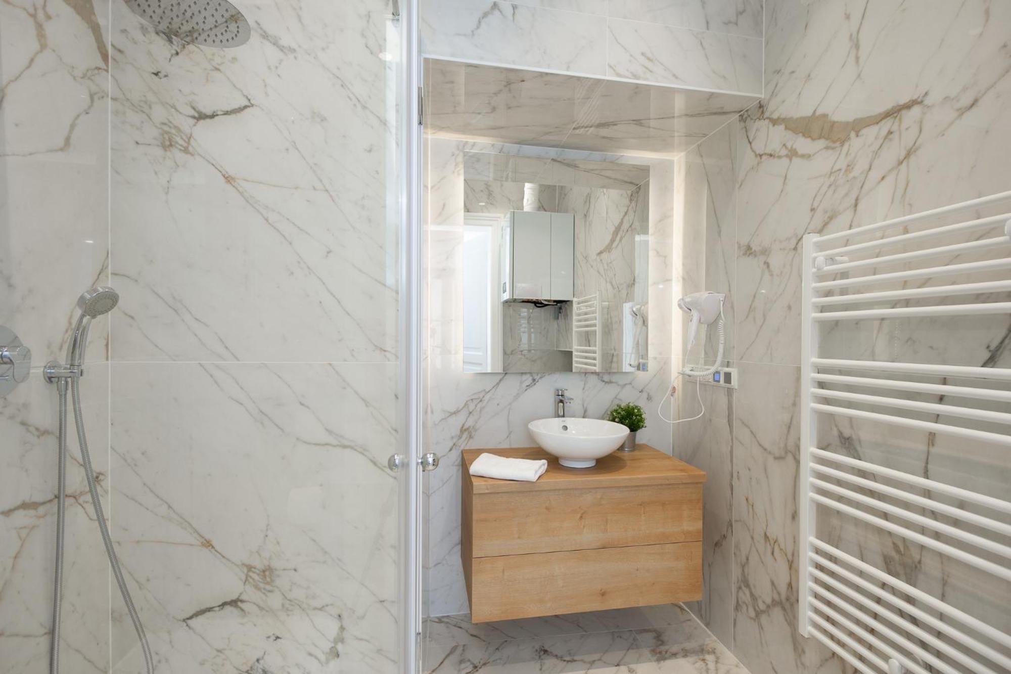 Apartment Ballgasse Luxury *