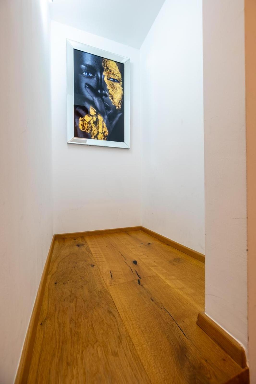 Bennett Apartment Vienna