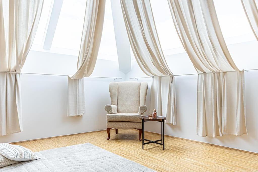 Super Luxury Apt, Only 12min To Ferris Wheel Apartment Vienna