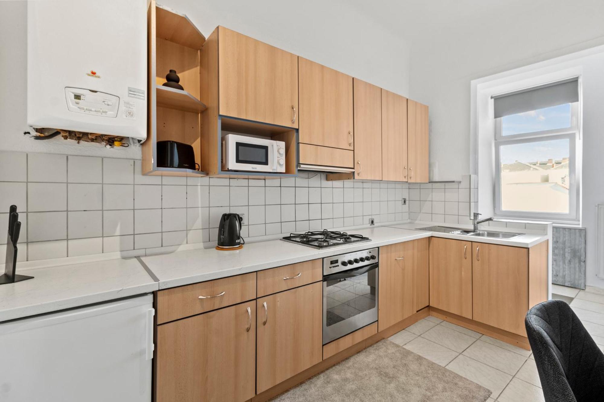 Apartamento Balcony Apartment, 4 Min To U3 Zipperer Strasse *