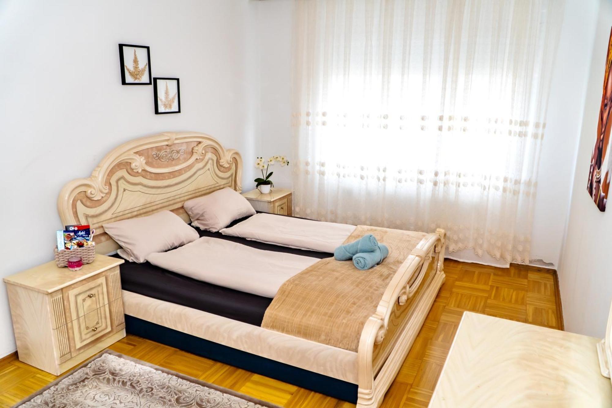 Spacious 5 Minutes To Wiener Stadthalle Alloggio in famiglia *