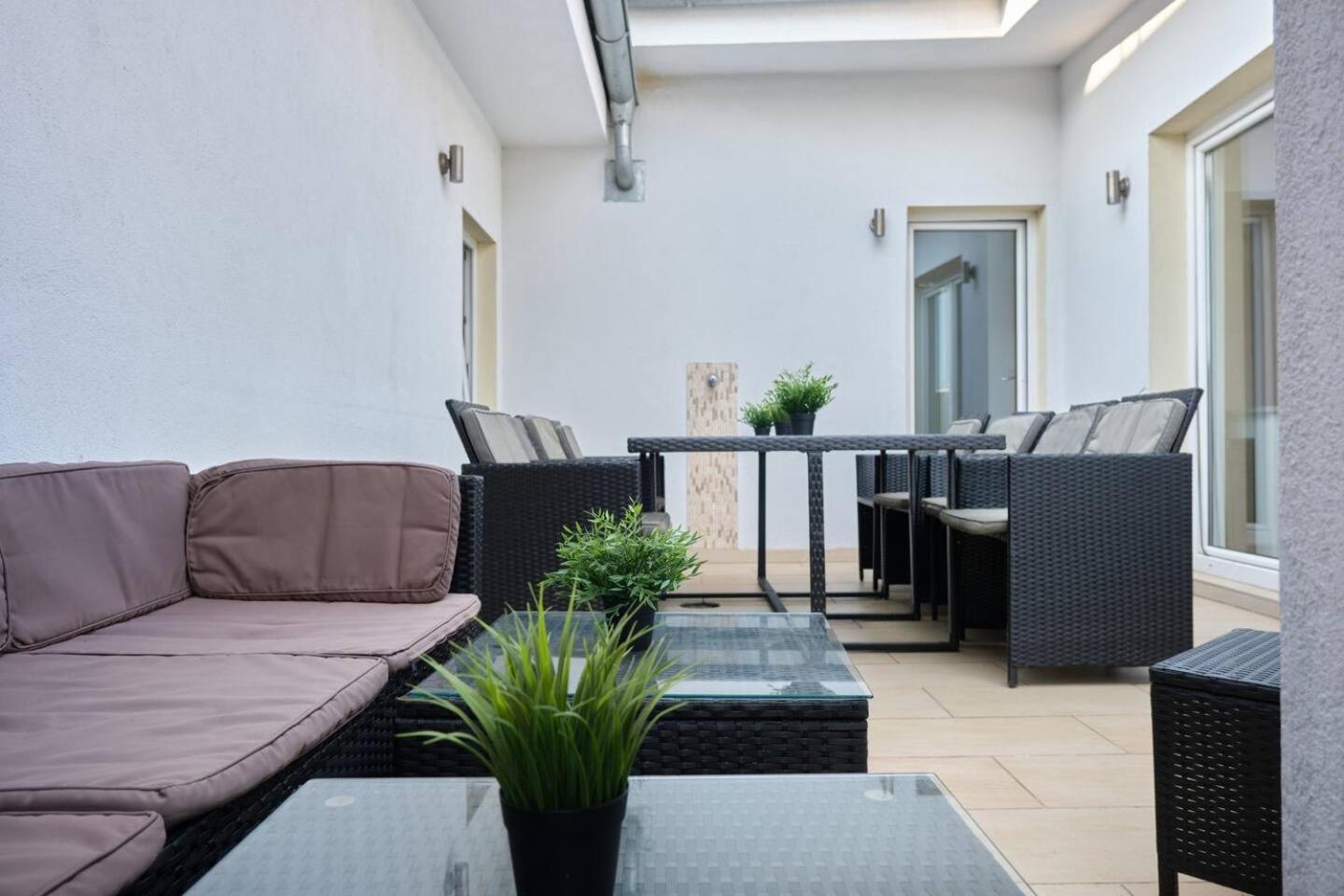 Apartment I 5 Minutes To Metro *