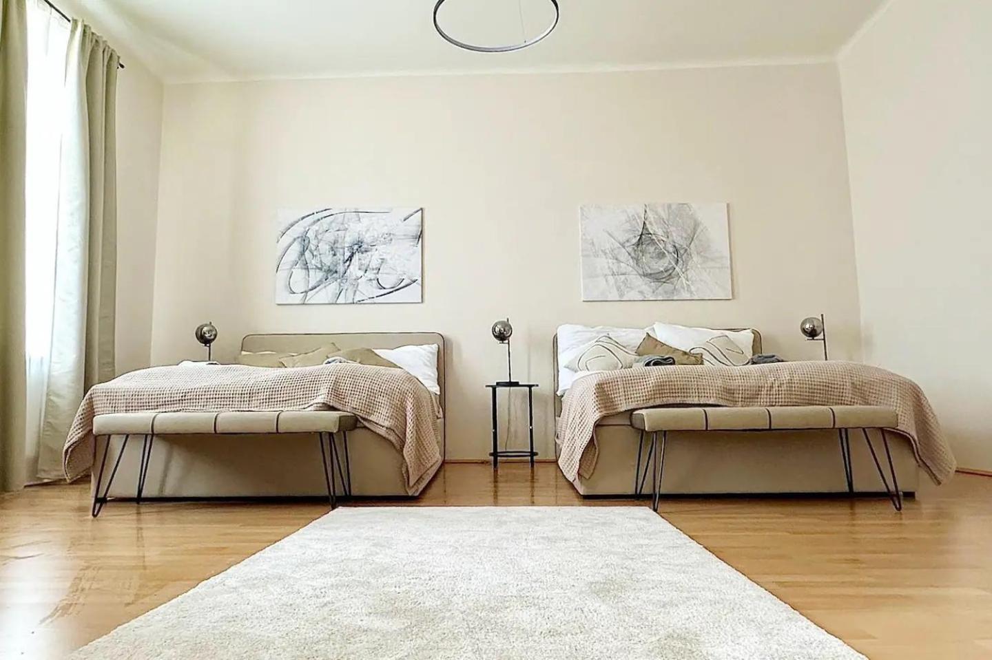 Apartment At Belvedere, Location Close To U1 *