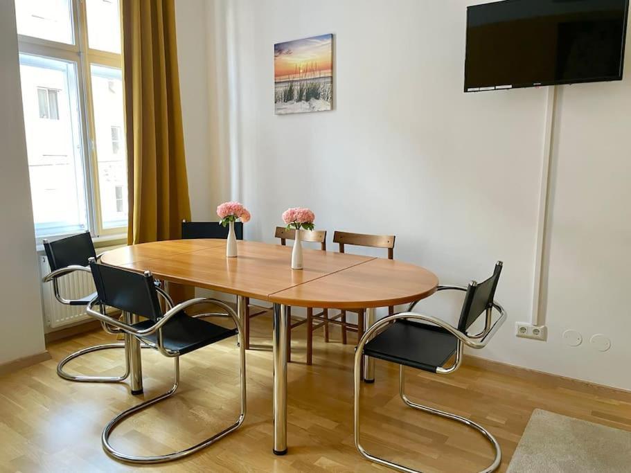 Apartment 100 M2 With Free Parking - 15 Min To Center Vienna